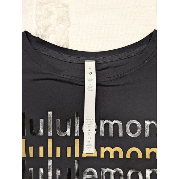 Lululemon Crop Top in Black, White & Gold - Picture 4 of 4